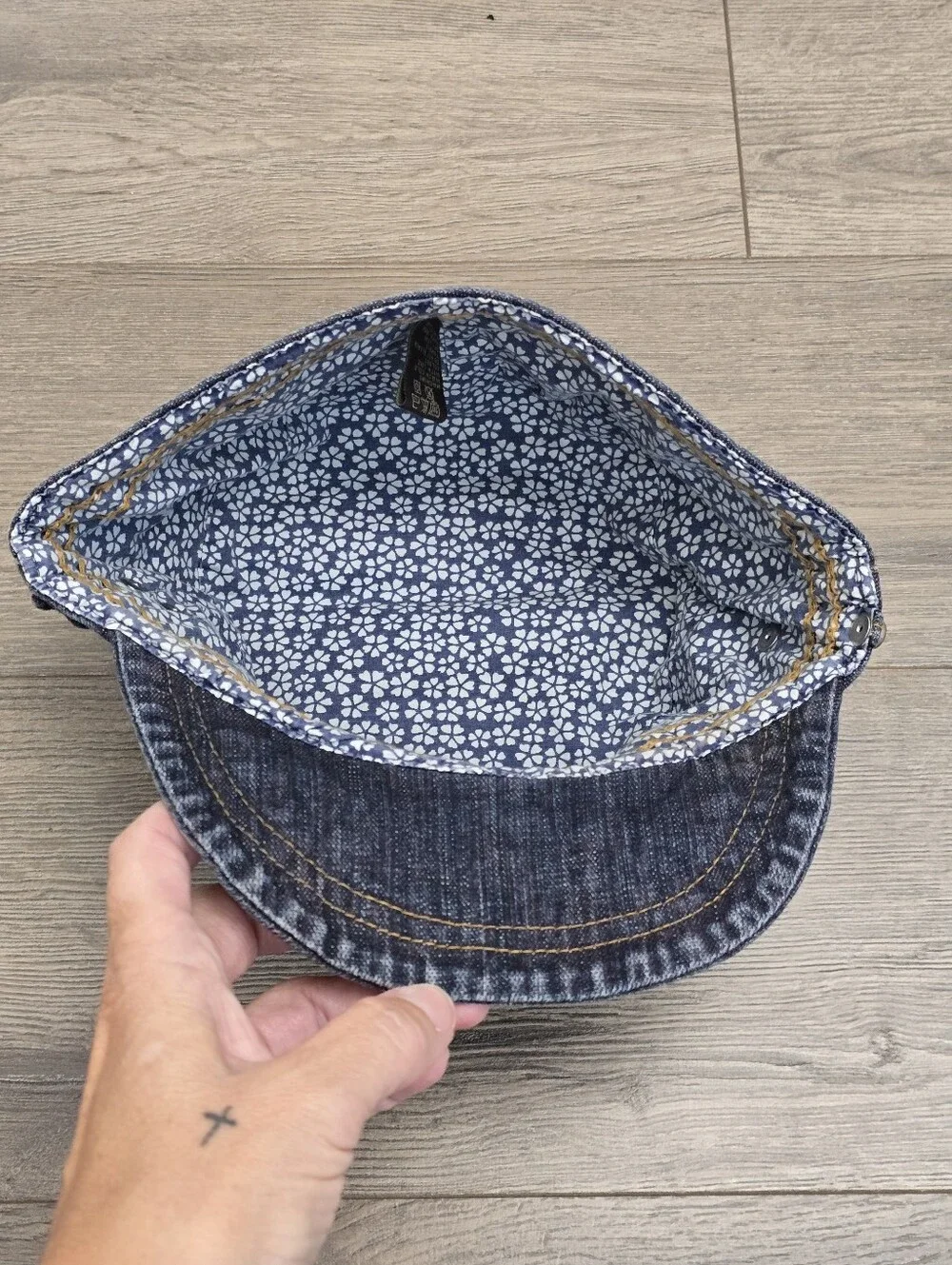 Christopher Blue Denim Newsboy Baker Boy Cap Women's S/M